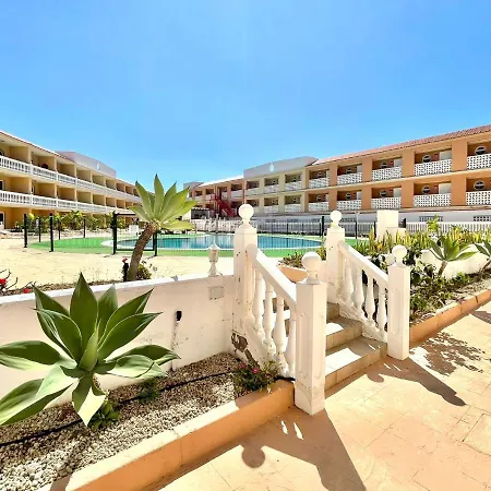 Studio Con Wifi Y Estupenda Piscina En Tenerife Sur Costa Del Silencio
