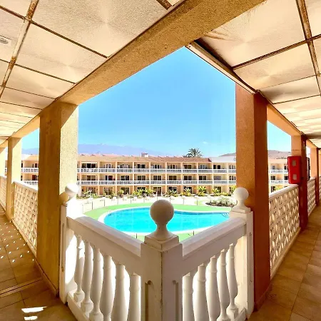 Studio Con Wifi Y Estupenda Piscina En Tenerife Sur Costa Del Silencio