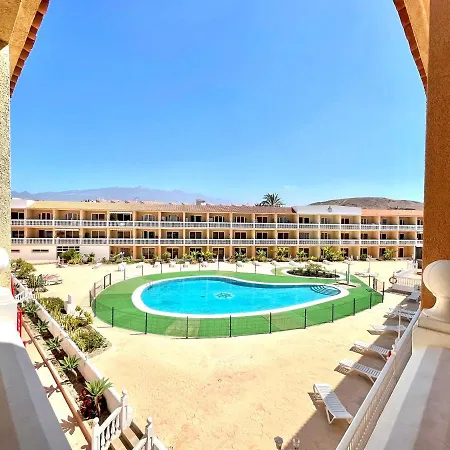 Studio Con Wifi Y Estupenda Piscina En Tenerife Sur *